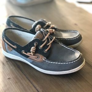 Sperry women’s boat shoes